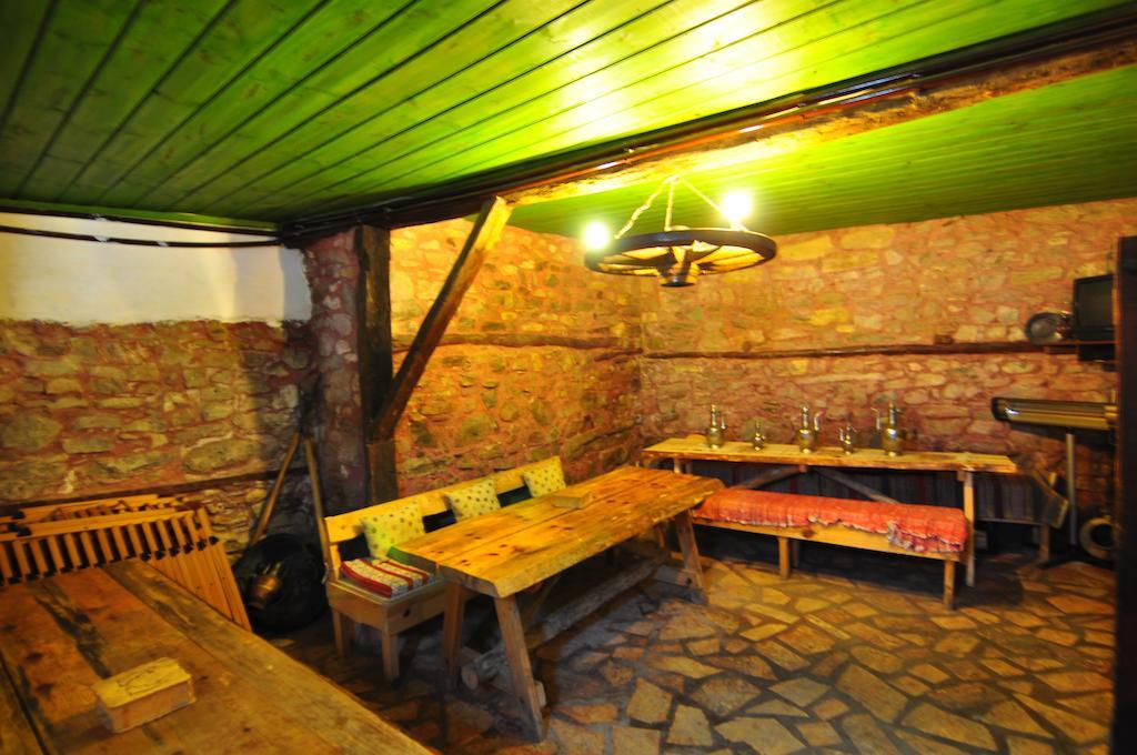 Haci Sakirler Konagi Hostal Mudurnu Exterior foto