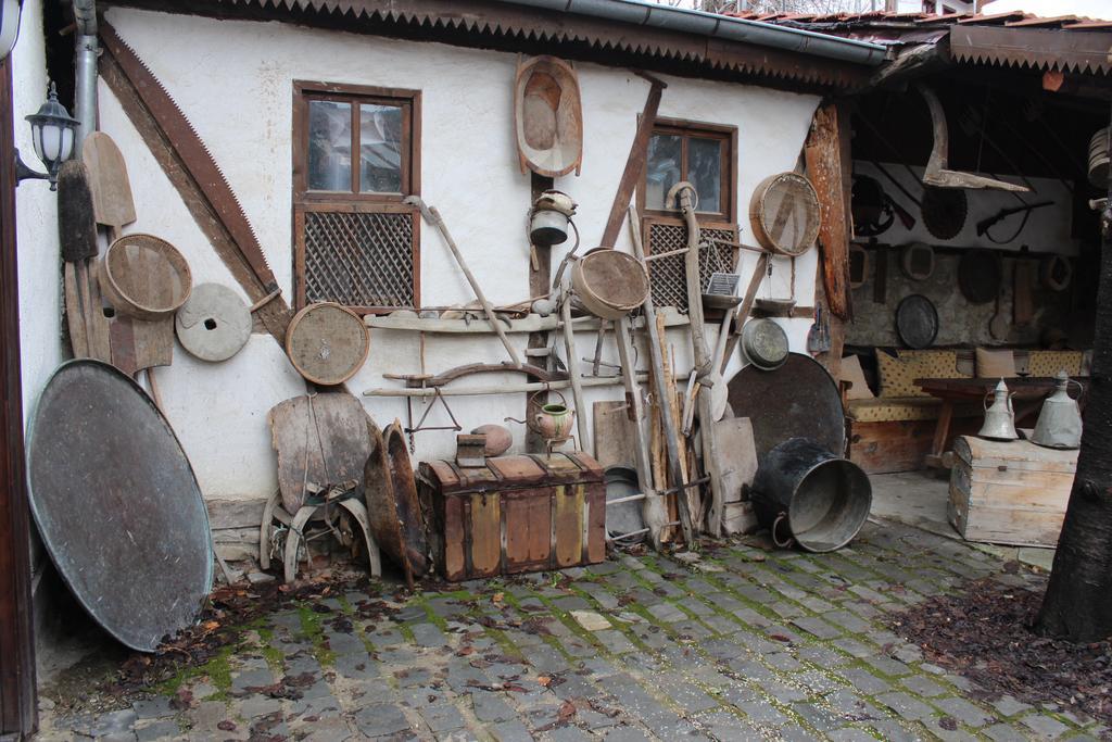 Haci Sakirler Konagi Hostal Mudurnu Exterior foto