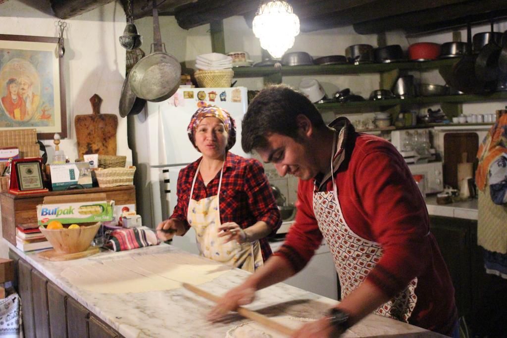 Haci Sakirler Konagi Hostal Mudurnu Exterior foto