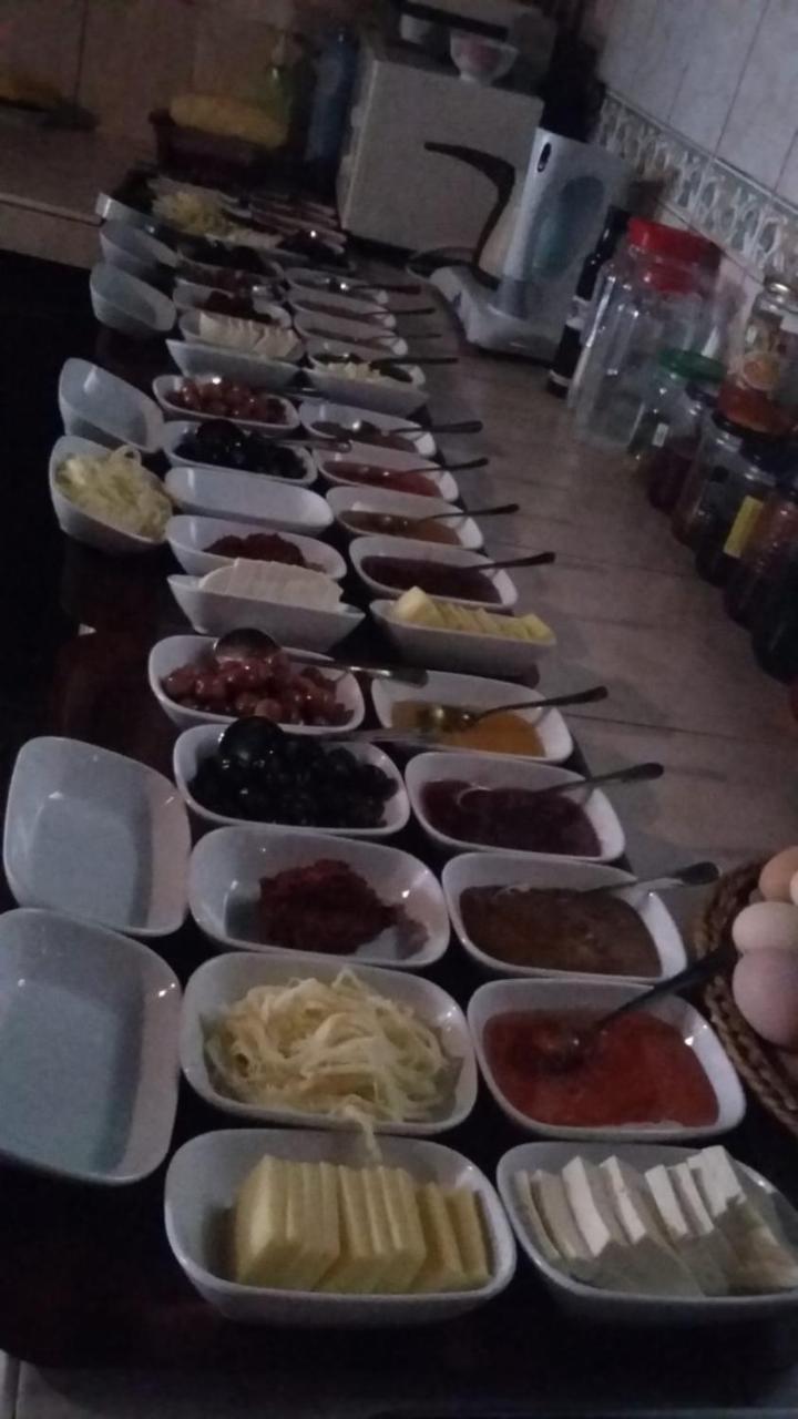 Haci Sakirler Konagi Hostal Mudurnu Exterior foto
